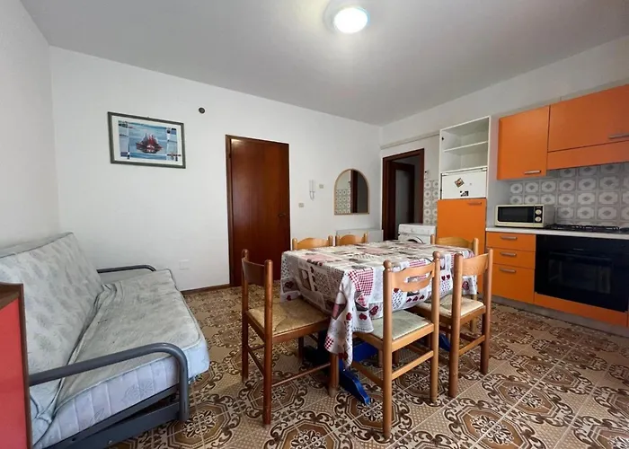 Lejlighed Flat Next To The Sea In *