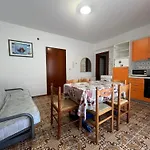 Appartement Flat Next To The Sea In *