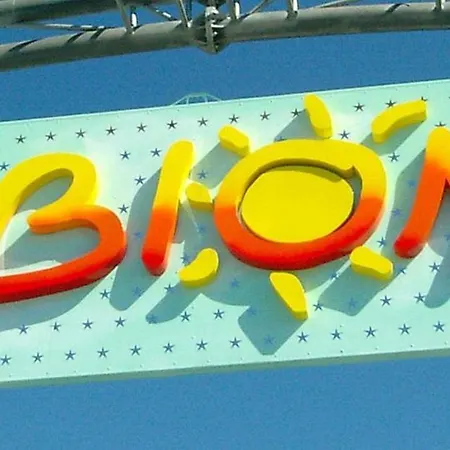 Flat Next To The Sea In * Бібіоне